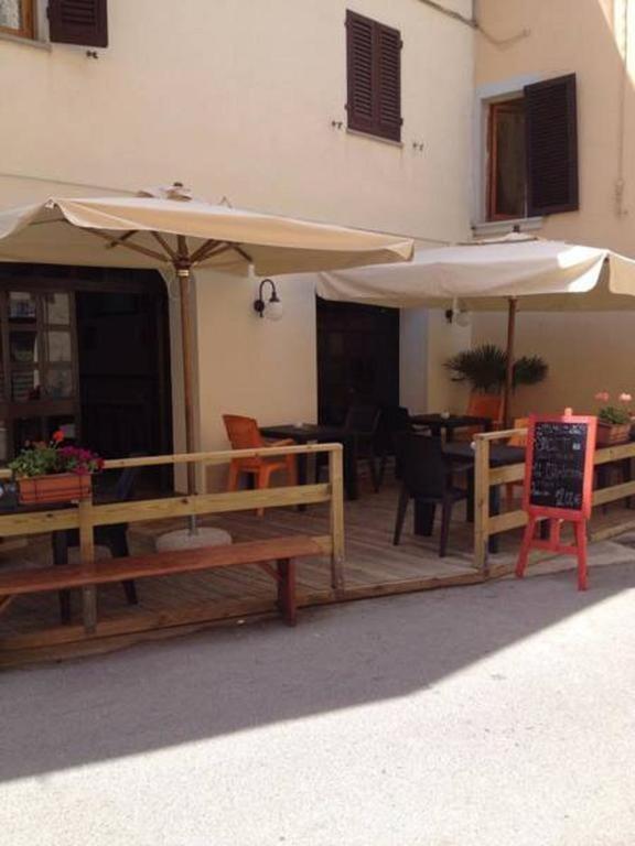 Albergo Dal Fata Gambassi Terme Bagian luar foto